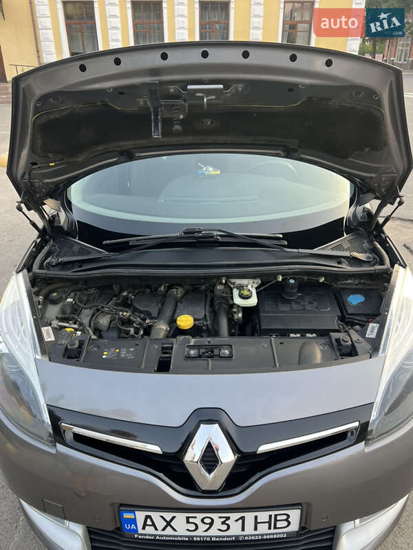 Минивэн Renault Scenic 2014 в Краснограде