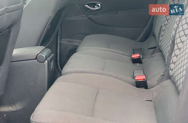 Минивэн Renault Scenic 2010 в 