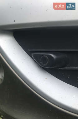 Минивэн Renault Scenic 2010 в 