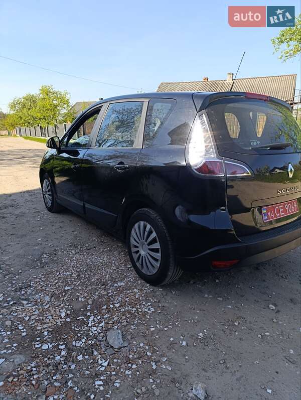 Минивэн Renault Scenic 2013 в Львове