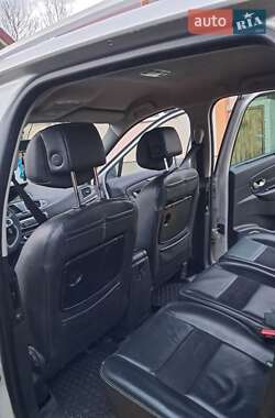 Минивэн Renault Scenic 2012 в 