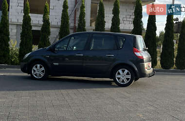 Минивэн Renault Scenic 2005 в 