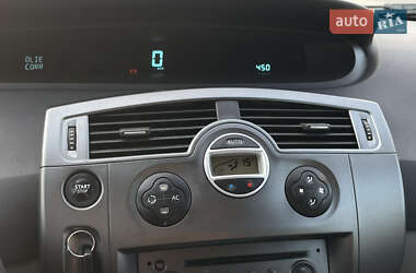 Минивэн Renault Scenic 2005 в 