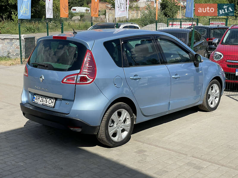 Минивэн Renault Scenic 2011 в Бердичеве