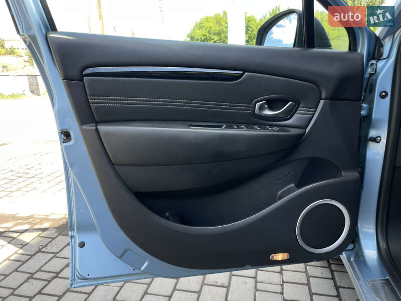 Минивэн Renault Scenic 2011 в Бердичеве