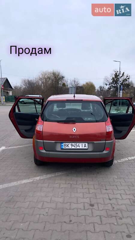 Минивэн Renault Scenic 2003 в Дубно