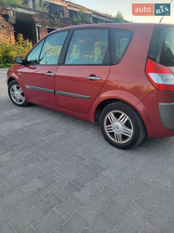 Минивэн Renault Scenic 2005 в Збараже