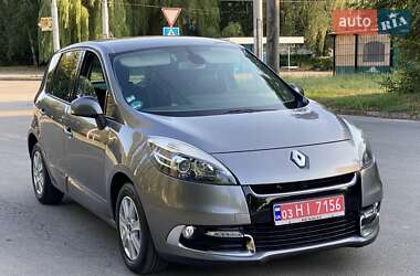Мінівен Renault Scenic 2012 в 