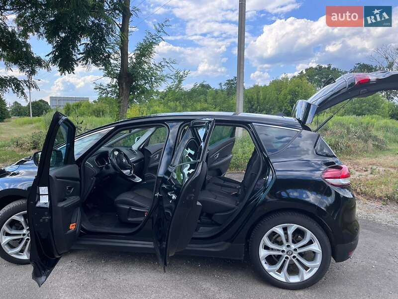 Минивэн Renault Scenic 2018 в Киеве