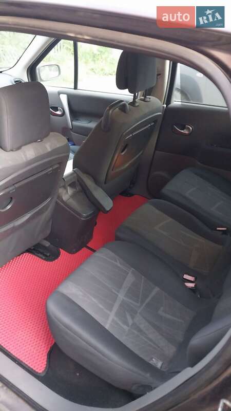 Минивэн Renault Scenic 2005 в Первомайске