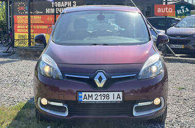 Минивэн Renault Scenic 2014 в 