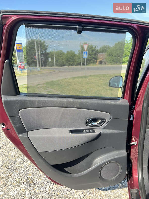 Минивэн Renault Scenic 2014 в Бердичеве