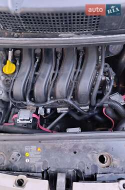 Минивэн Renault Scenic 2006 в 