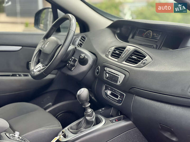 Мінівен Renault Scenic 2016 в Вінниці