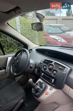 Минивэн Renault Scenic 2006 в 