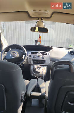 Минивэн Renault Scenic 2006 в 