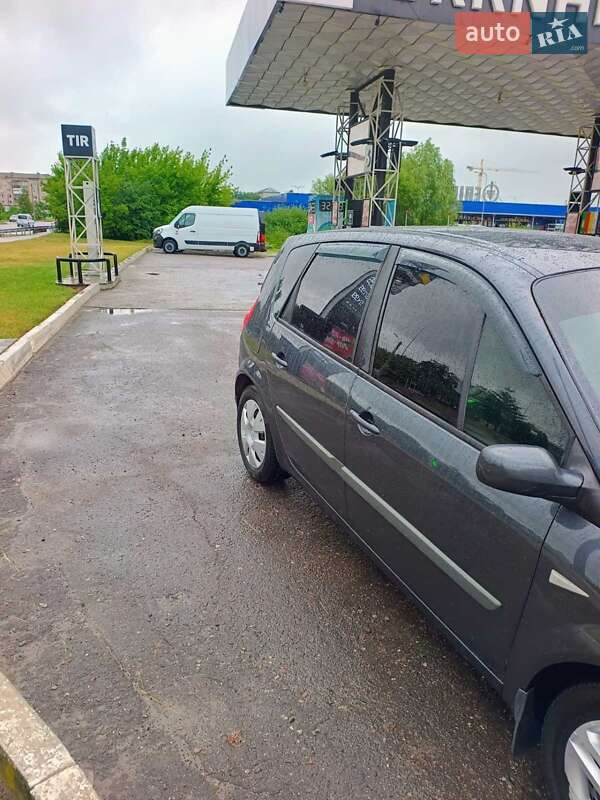 Минивэн Renault Scenic 2007 в Дубно