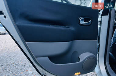 Мінівен Renault Scenic 2004 в 