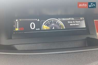 Минивэн Renault Scenic 2015 в 