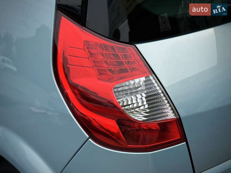Минивэн Renault Scenic 2007 в Сумах