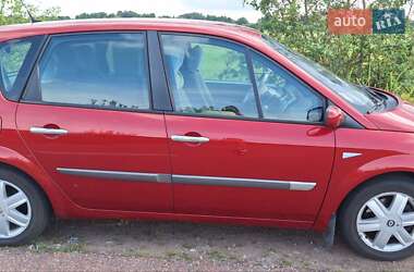 Минивэн Renault Scenic 2004 в 