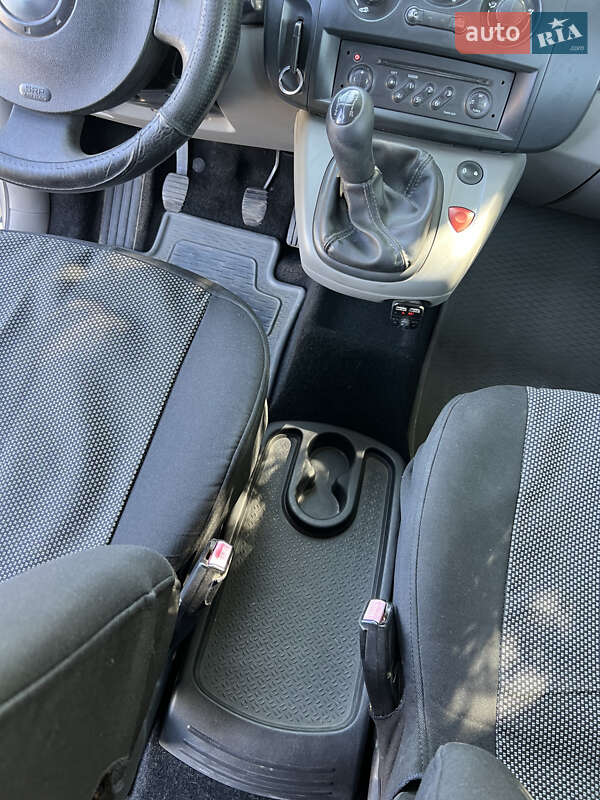 Мінівен Renault Scenic 2005 в Коломиї фото 7 Мінівен Renault Scenic 2005 в Коломиї