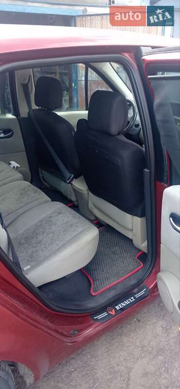 Минивэн Renault Scenic 2008 в Коростене