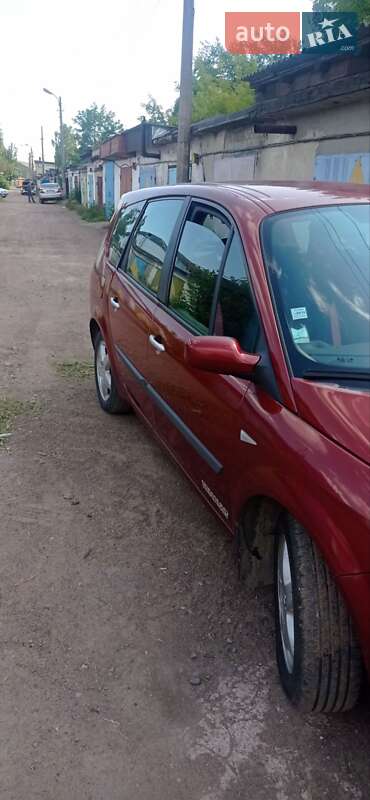 Минивэн Renault Scenic 2008 в Коростене