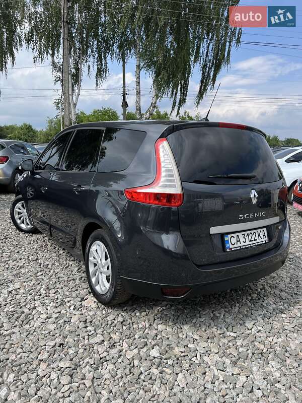 Минивэн Renault Scenic 2010 в Смеле