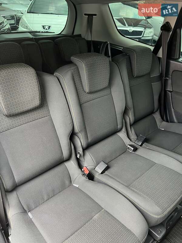 Минивэн Renault Scenic 2010 в Смеле