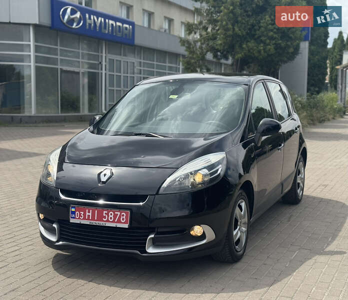 Минивэн Renault Scenic 2012 в Ровно