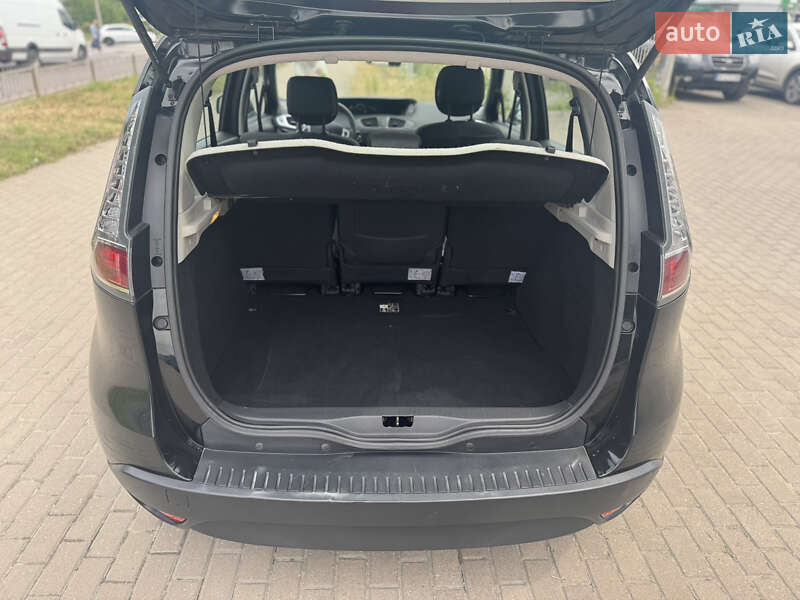Минивэн Renault Scenic 2012 в Ровно