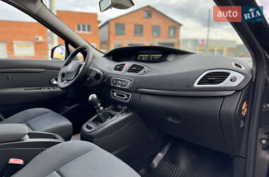 Мінівен Renault Scenic 2010 в 