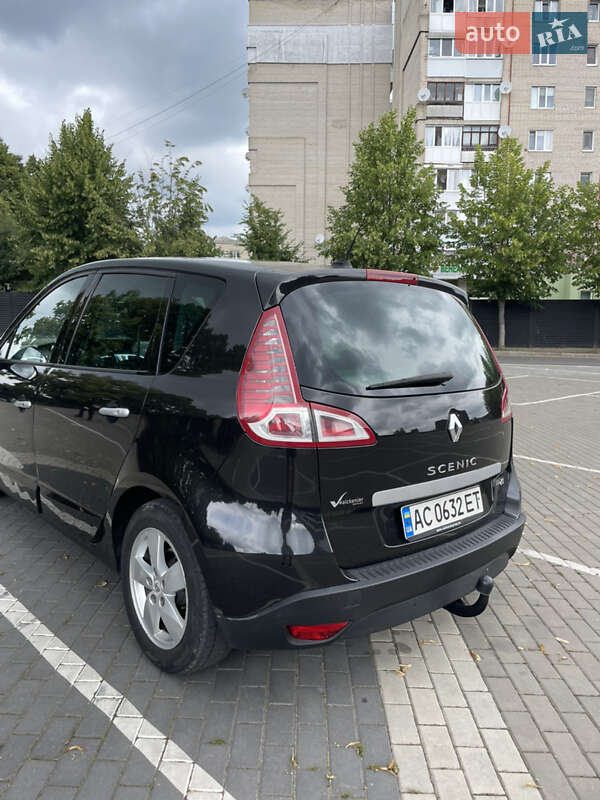 Минивэн Renault Scenic 2009 в Луцке
