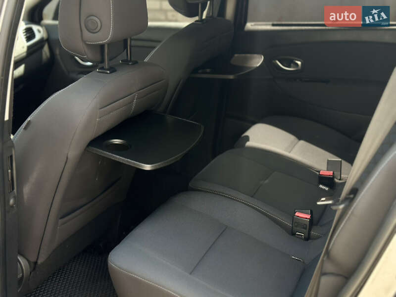 Минивэн Renault Scenic 2010 в Житомире