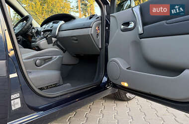 Минивэн Renault Scenic 2007 в 