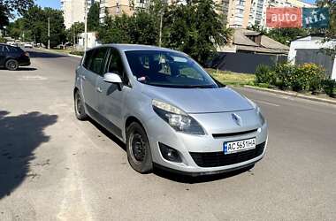 Минивэн Renault Scenic 2009 в Черкассах