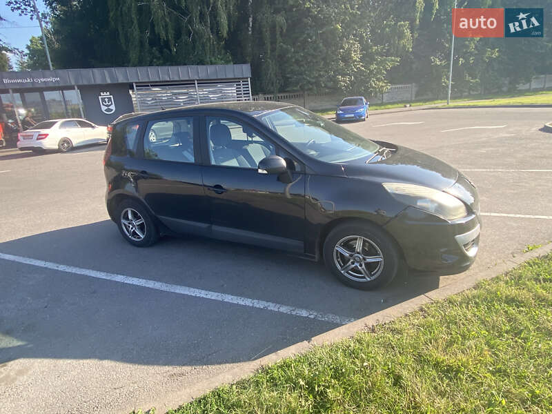 Минивэн Renault Scenic 2010 в Виннице