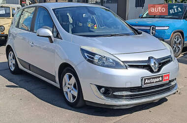 Минивэн Renault Scenic 2012 в 