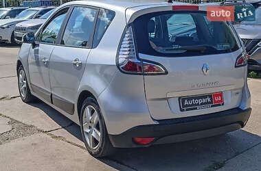 Минивэн Renault Scenic 2012 в 