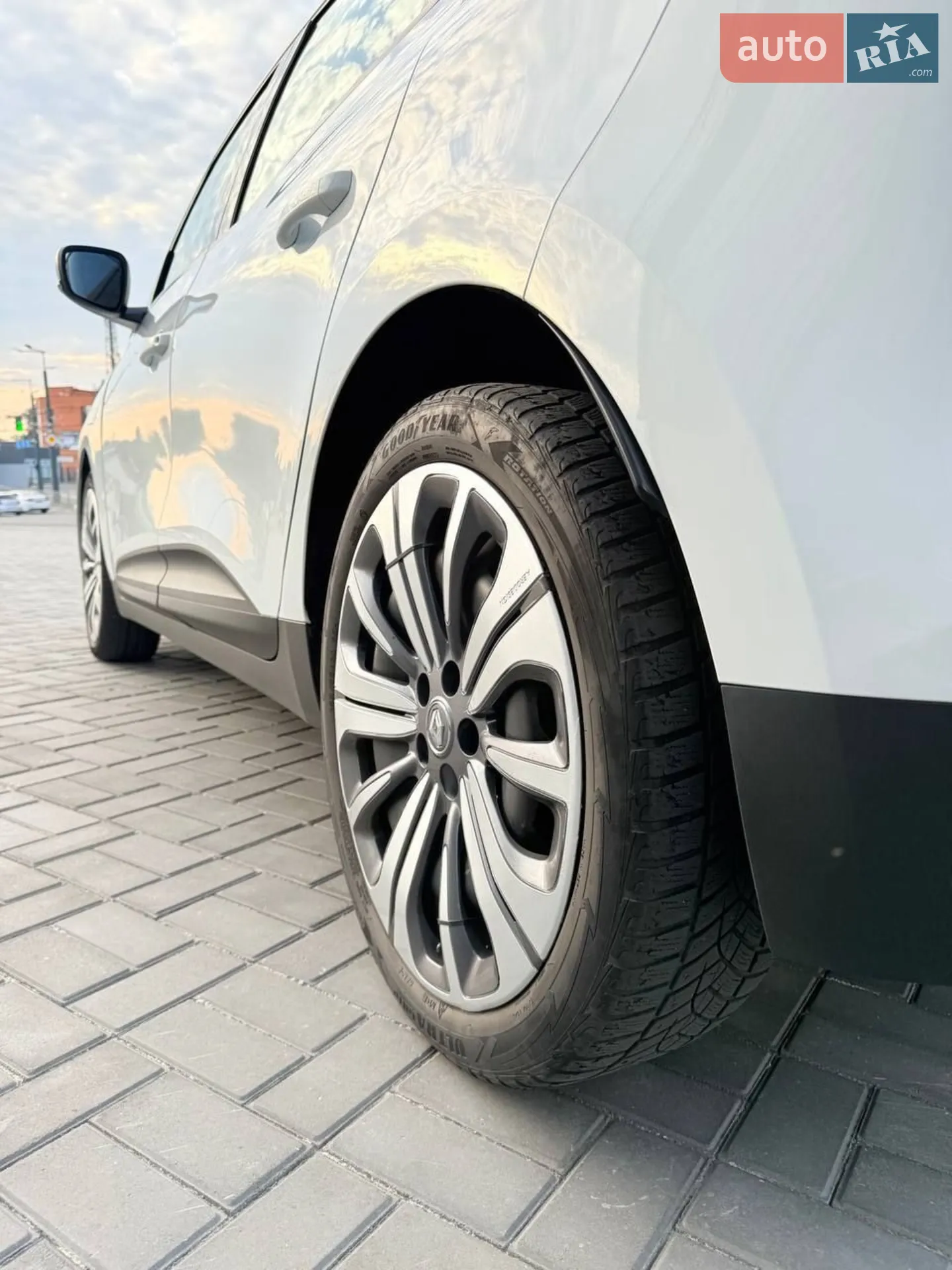 2018 Renault Scenic - мініатюра 17