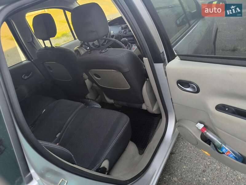 Минивэн Renault Scenic 2005 в Николаеве