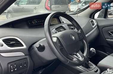 Минивэн Renault Scenic 2013 в 