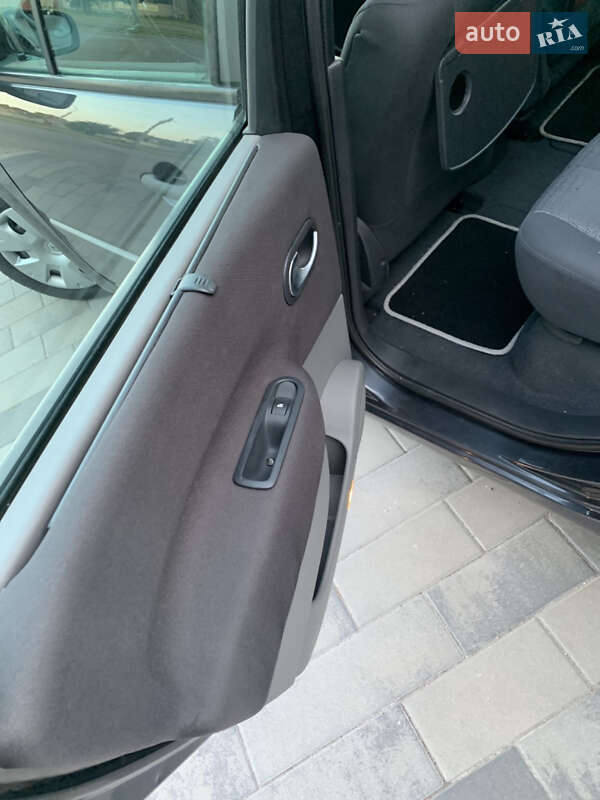 Мінівен Renault Scenic 2007 в Харкові