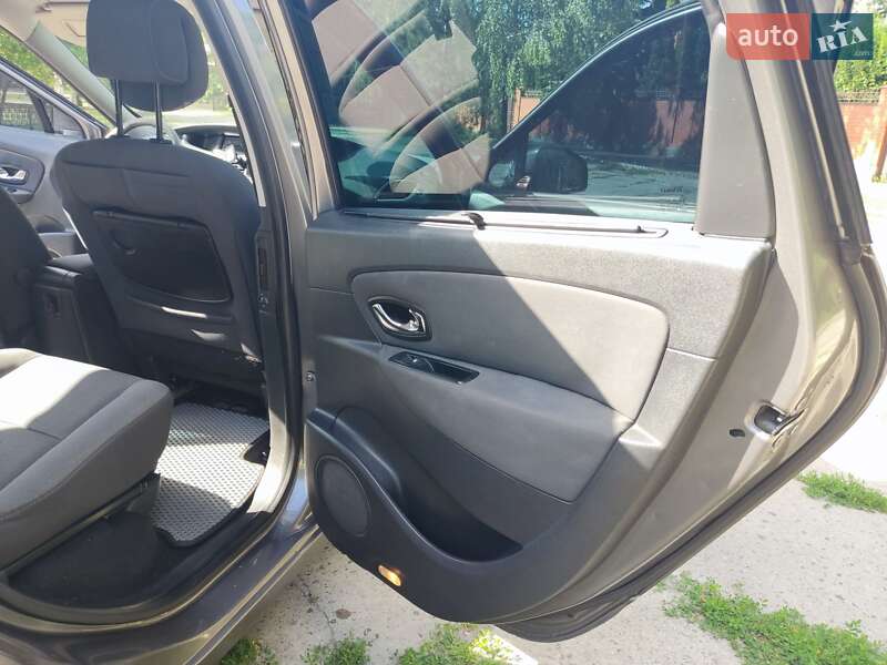 Мінівен Renault Scenic 2011 в Харкові