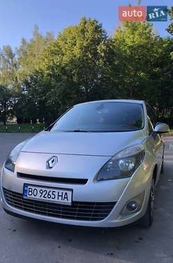 Мінівен Renault Scenic 2010 в Тернополі