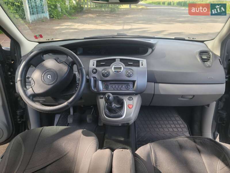 Минивэн Renault Scenic 2004 в Гайвороне фото 5 Минивэн Renault Scenic 2004 в Гайвороне