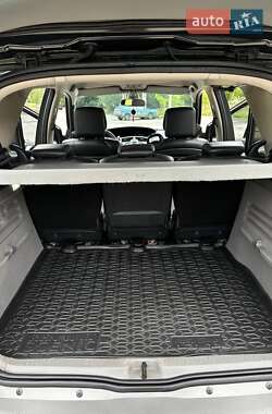 Минивэн Renault Scenic 2006 в 