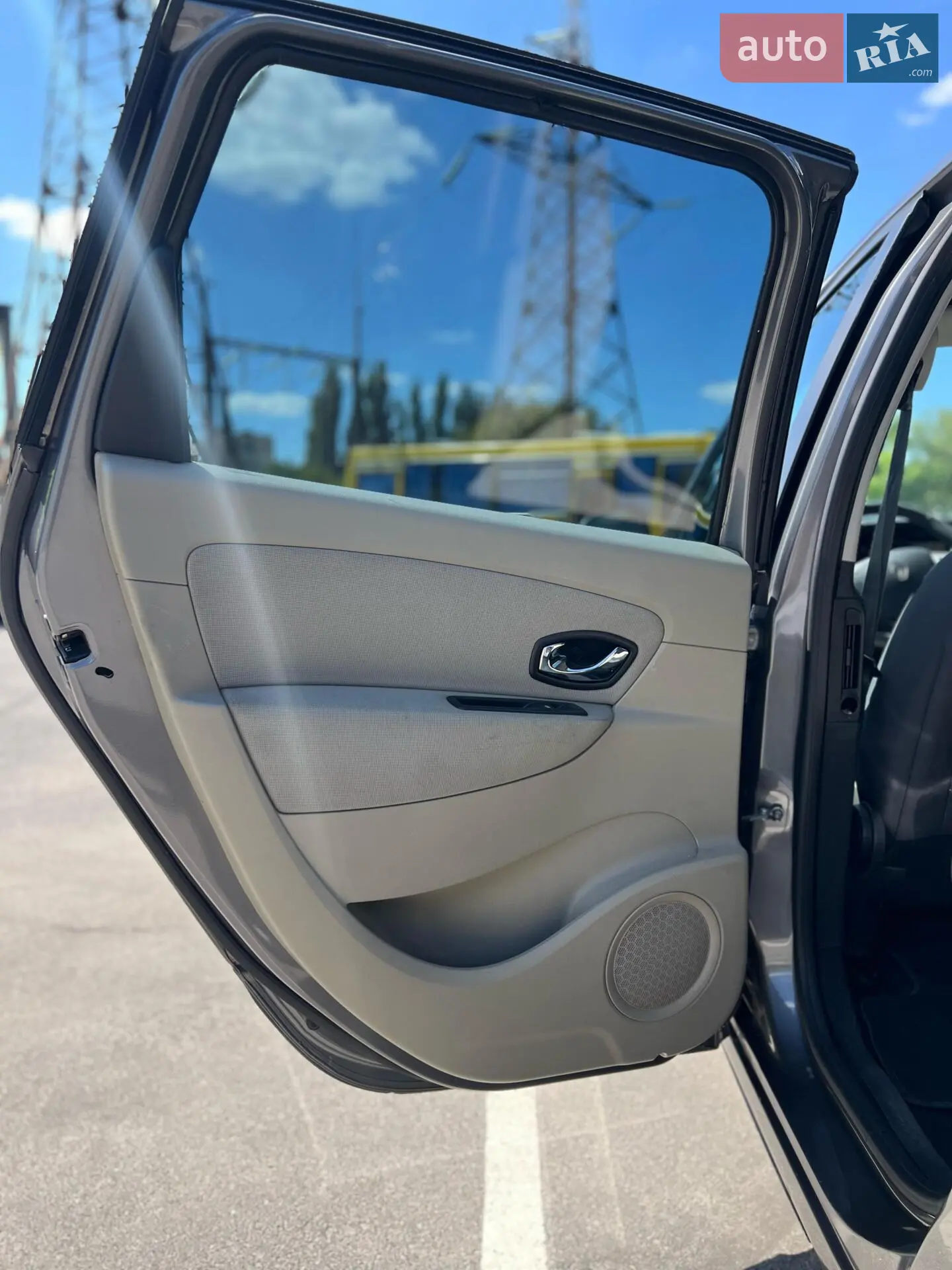 2011 Renault Scenic - мініатюра 15