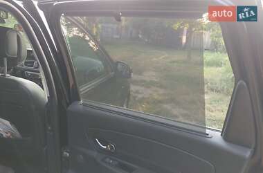 Минивэн Renault Scenic 2012 в 